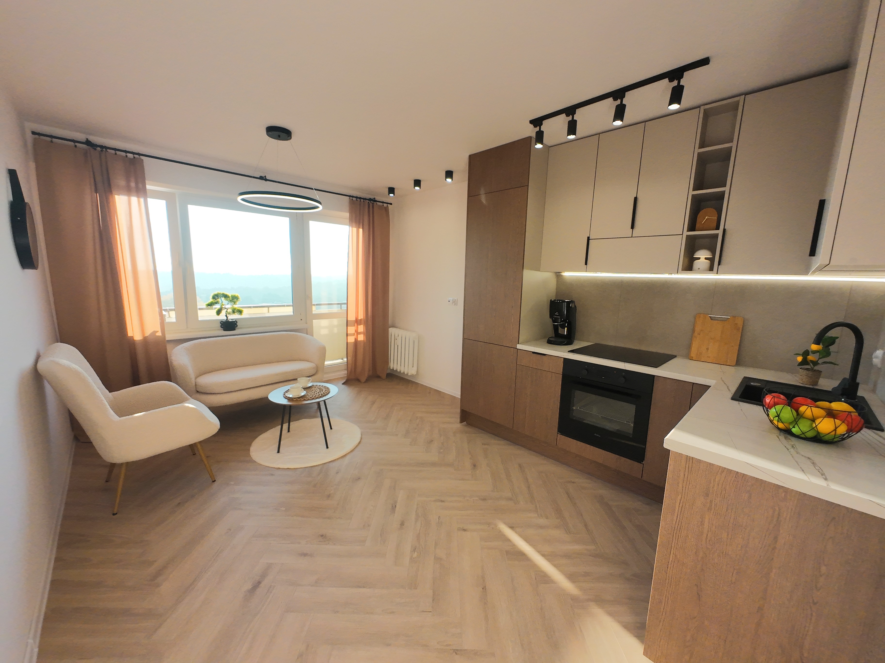 Gotowe mieszkanie po generalnym remoncie Ostrowska 18